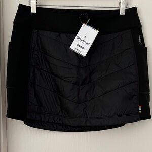 NWT Women’s Smartwool Smartloft 60 Skirt mini quilted - black - medium